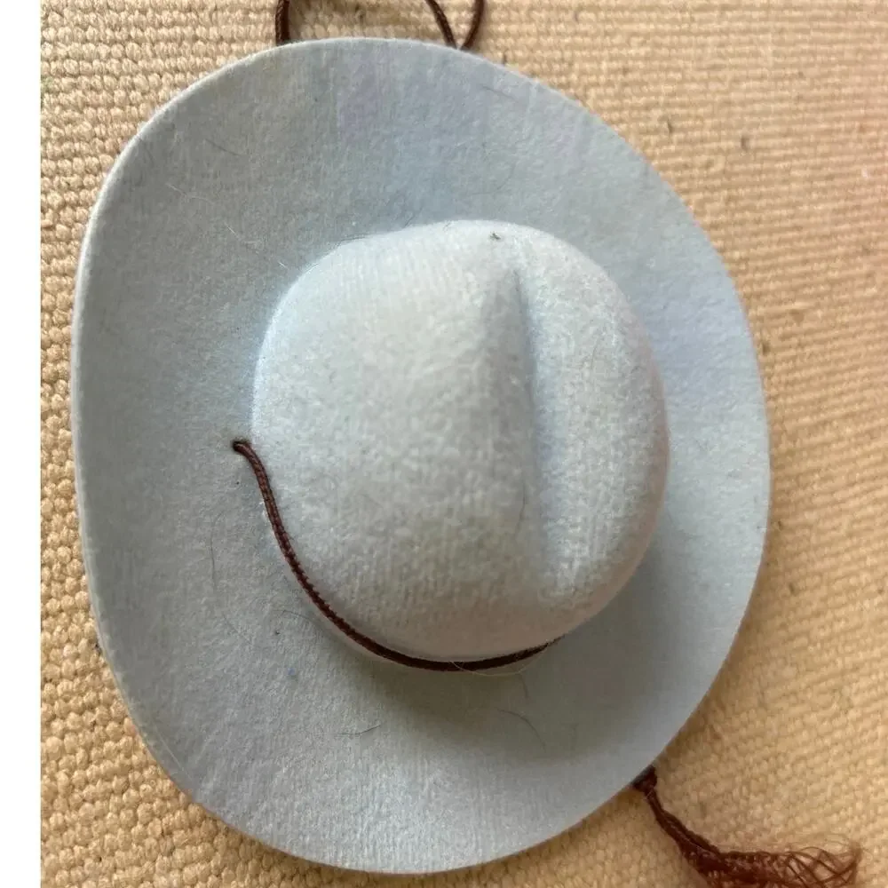 Unbranded western doll